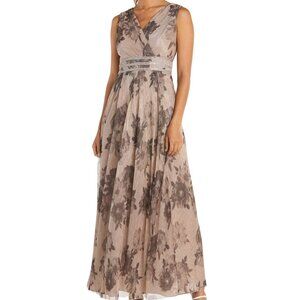 Gorgeous J & M Richards Gold Metallic Evening Dress, 12P